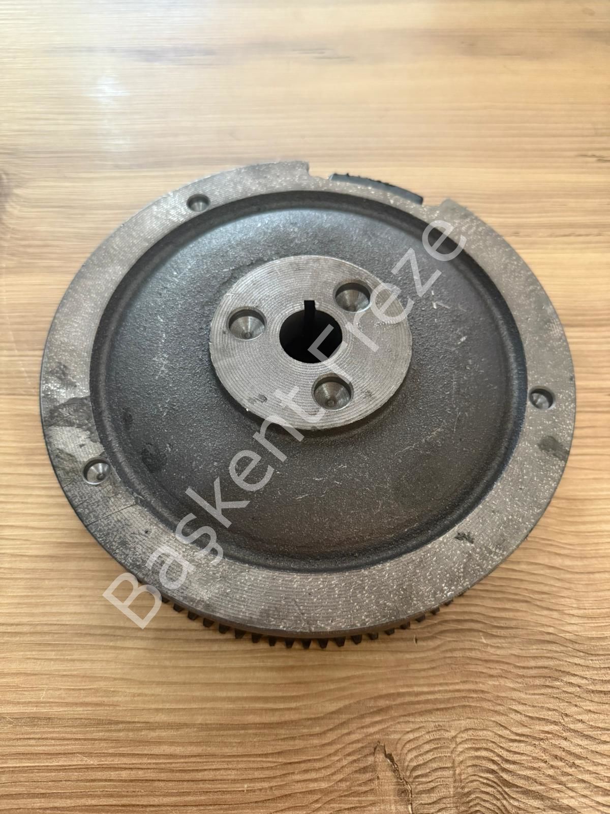 9-10-13-15-16-17 HP MOTORLAR İÇİN VOLANT